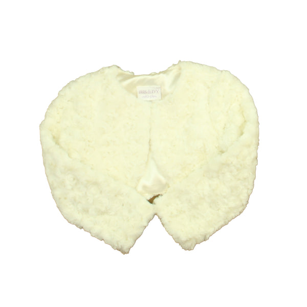 Iris & Ivy 3T Ivory Faux Fur